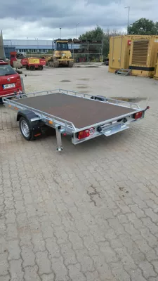 472411