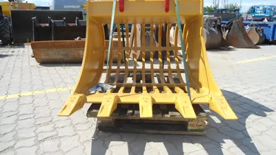 472583