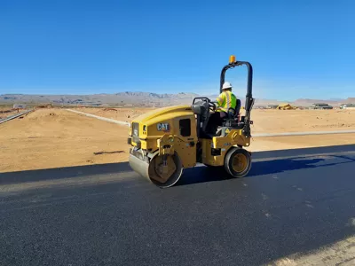472912