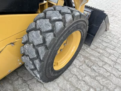 84916