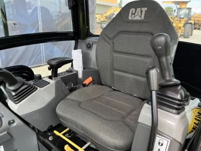 84913