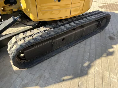 77033