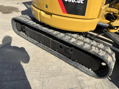 77033