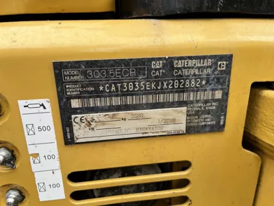 77032