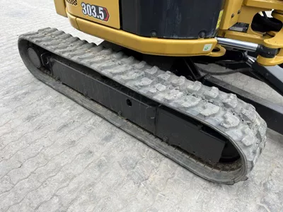77067