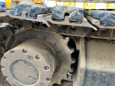 77043