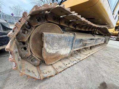 77070