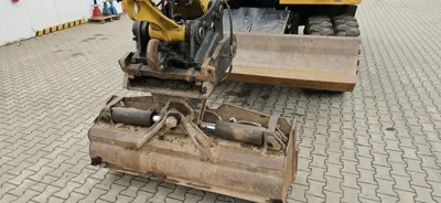 84902
