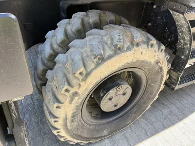 84906