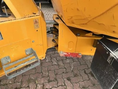 84929
