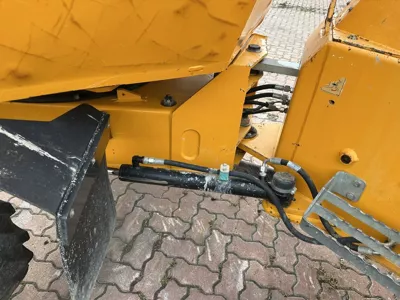 84929